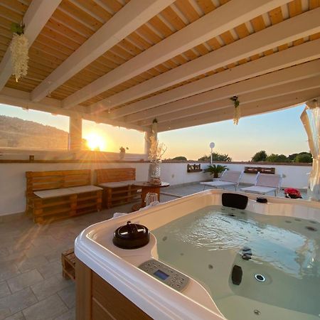 Il Tramonto Apartment คาปาชิ ภายนอก รูปภาพ