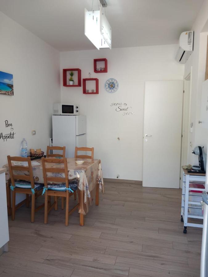 Il Tramonto Apartment คาปาชิ ภายนอก รูปภาพ